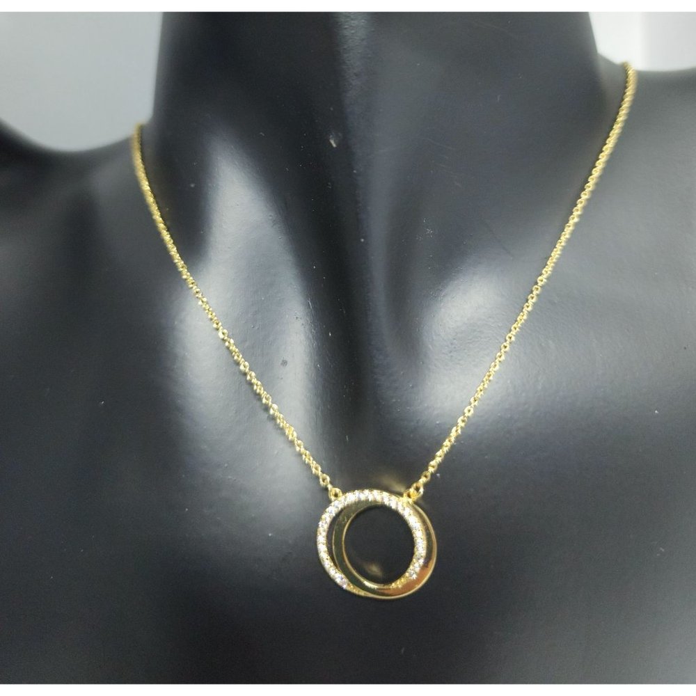 Christian Siriano white ring stone Interlinked open circle necklace
